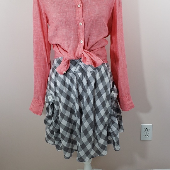 Max Rave Dresses & Skirts - Adorable grey and white gingham skirt 0
